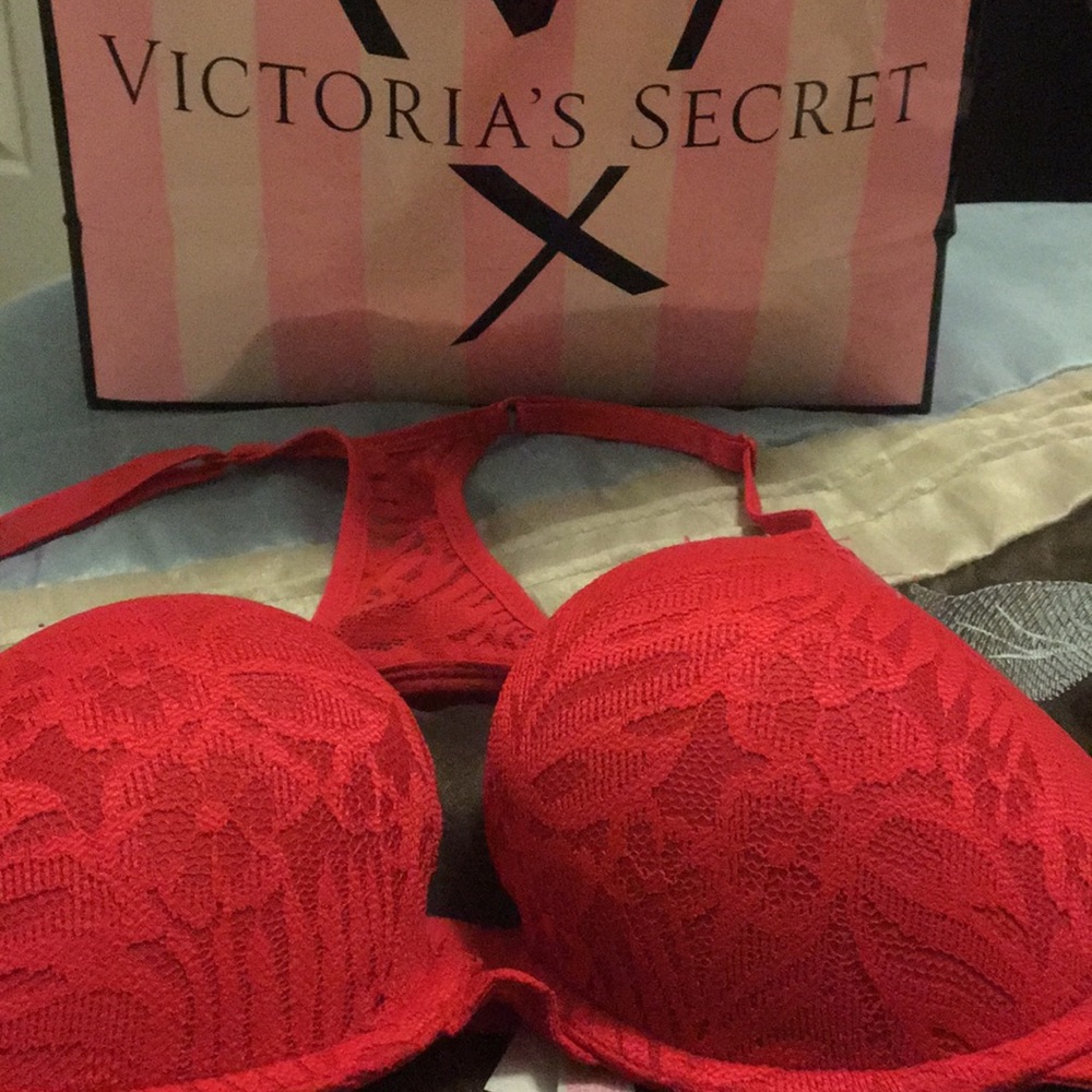PINK by Victoria’s Secret 32D Sexy Red Bra